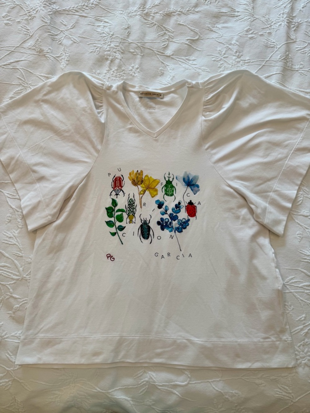 Pucci + García White V-Neck Short Sleeve Tee with Colorful Floral & Bug Motif